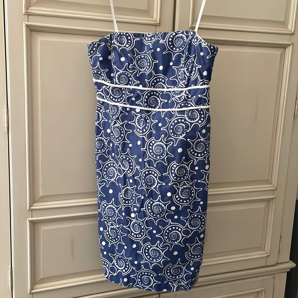 Vineyard Vines strapless nautical/beachy dress-size 8, above knee-blue/white